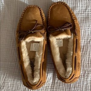 Women’s UGG Dakota slippers